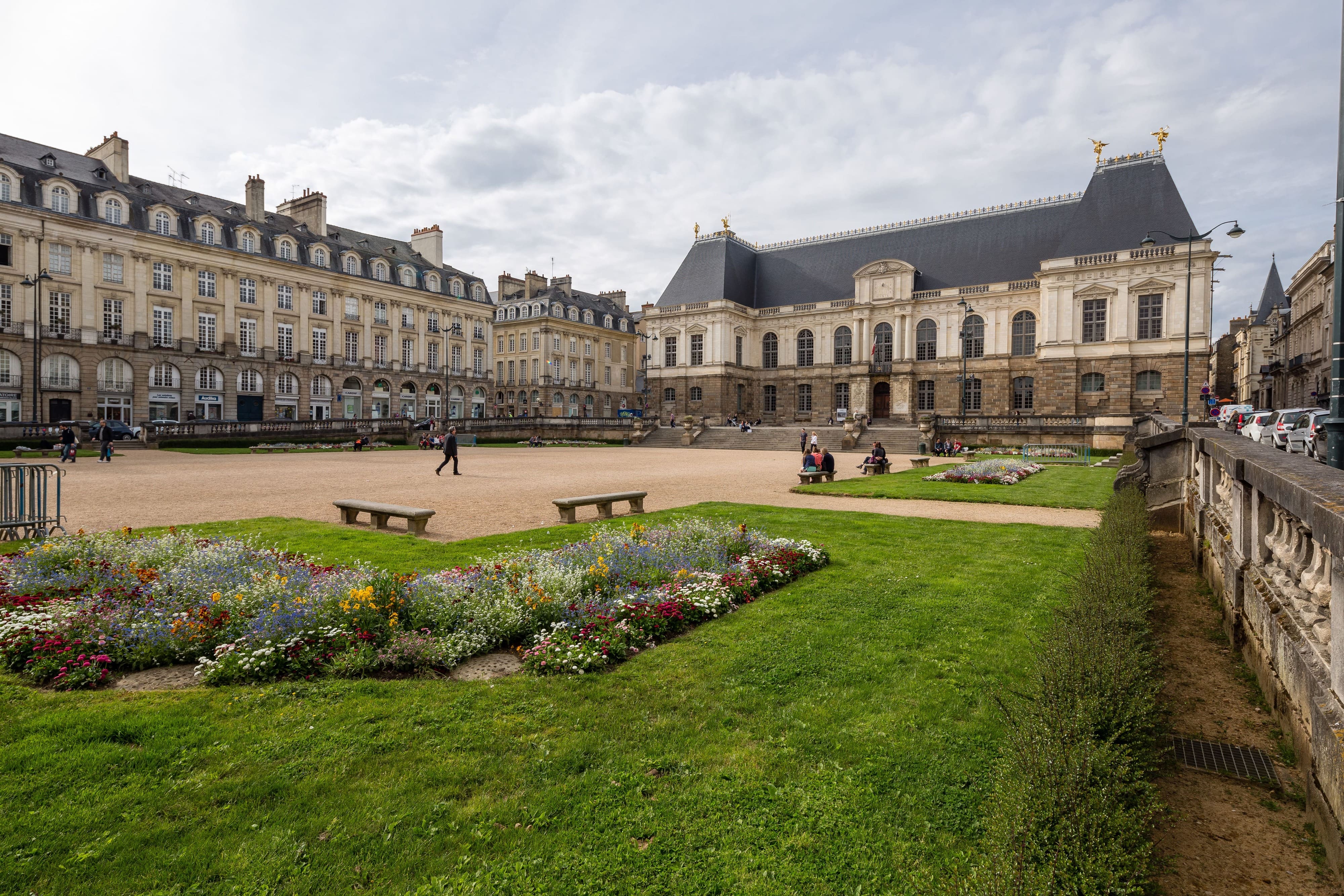 Marché d’Assistant à Maîtrise d’Ouvrage, rénovation du réseau informatique du Parlement de Bretagne et de son annexe rue Hoche à Rennes (35)